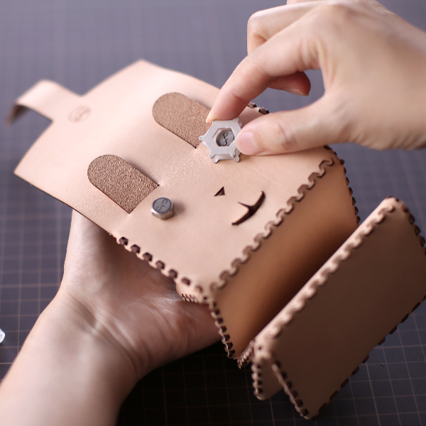 「組裝」你的造型，D.I.Y 你的時尚包袋 — Studio Smoll