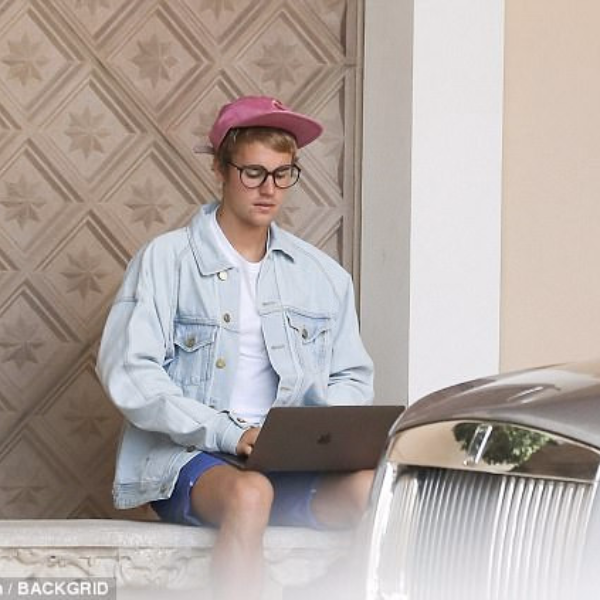 小賈書呆子造型現身，入住比佛利山莊飯店一晚要價 5000 美金！