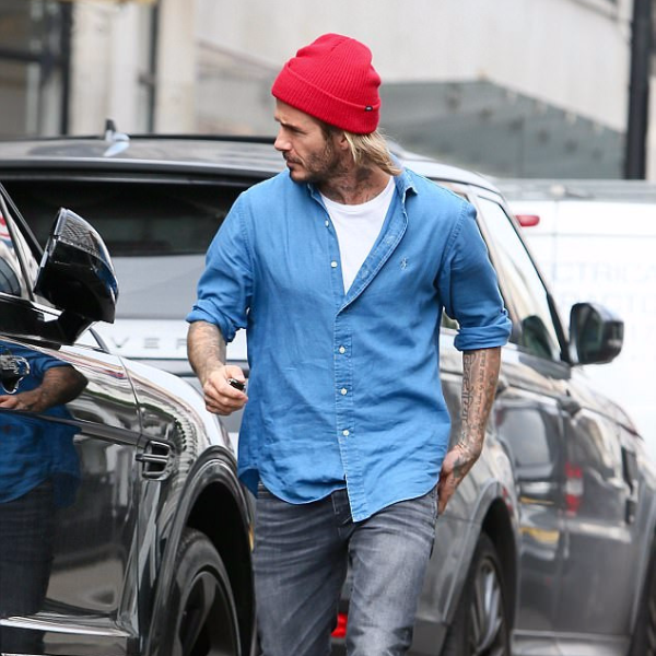 貝克漢帥氣紅帽現身，腳上踩的靴子來頭不小！