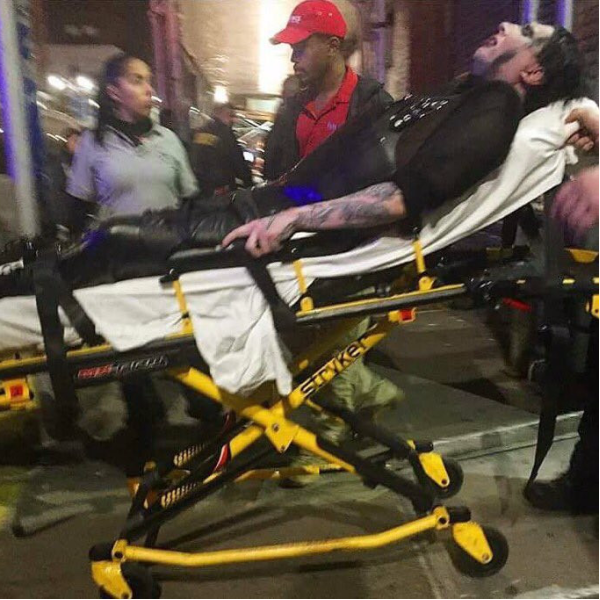 48 歲瑪麗蓮·曼森意外被巨大舞台布景砸傷　帶著完妝直接緊急送往醫院治療！