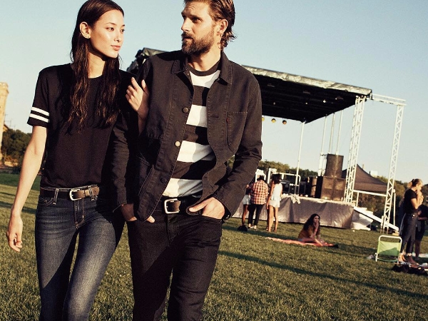 女友說我今天腿看起來特別長,其實我不過換了條「牛仔褲」罷了!