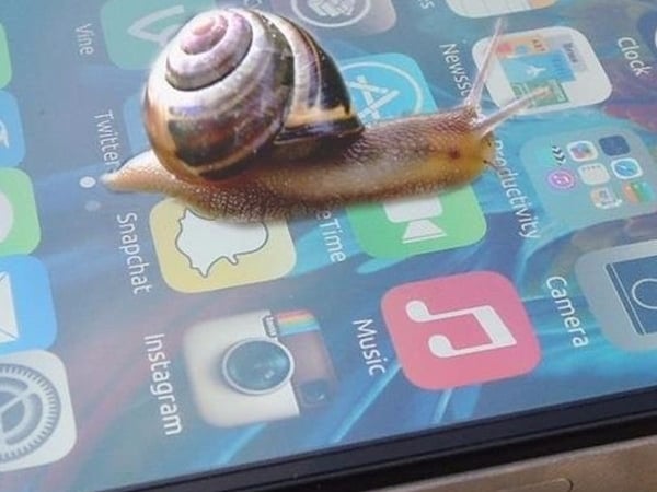 你也覺得手機變慢了?蘋果出新 iPhone 舊機就變慢的「陰謀論」 哈佛告訴你真相