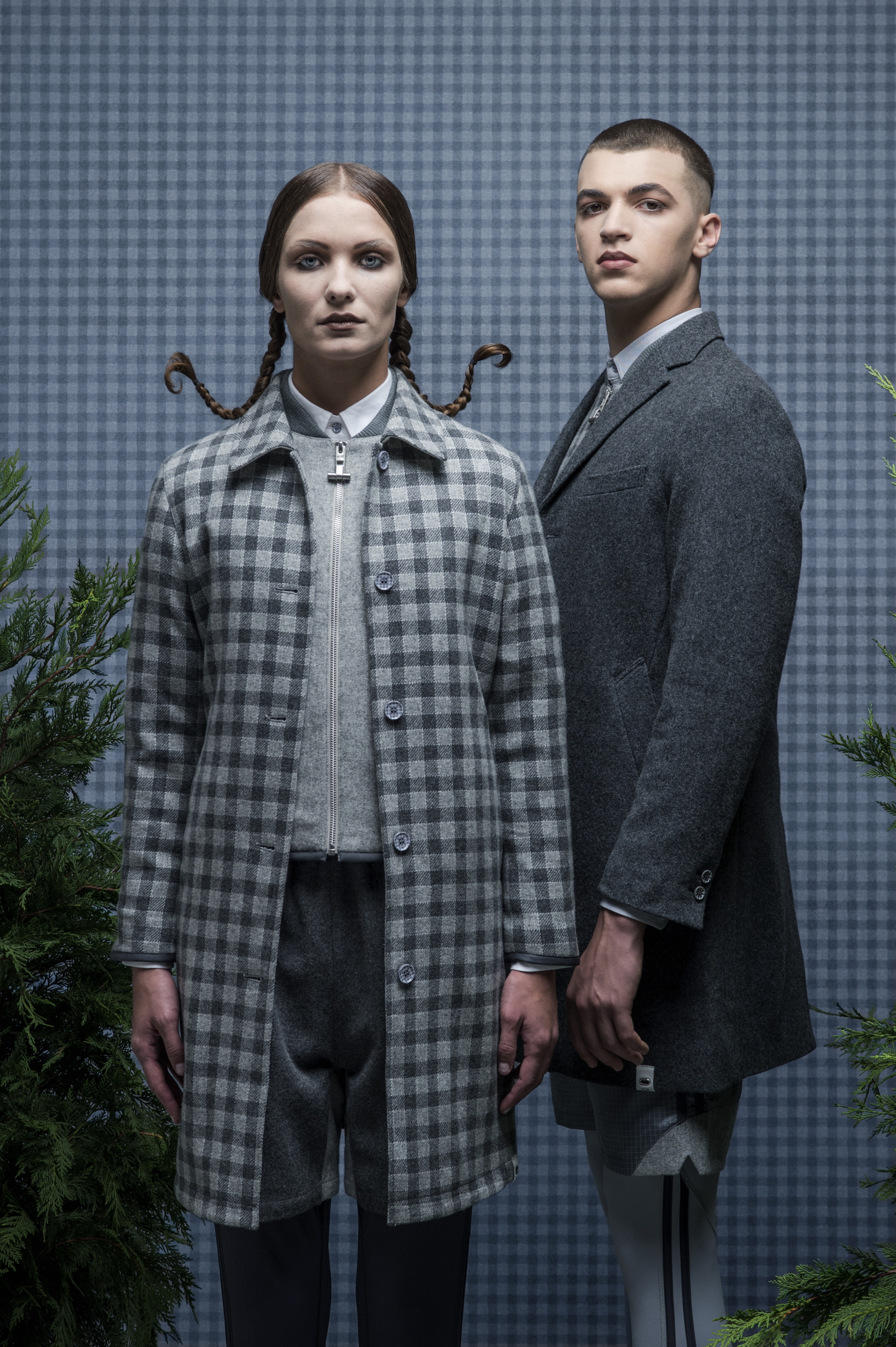 KOE × THOM BROWNE 「Winter Running」 10月12日（四）20時起於購物平台開放搶先預購！