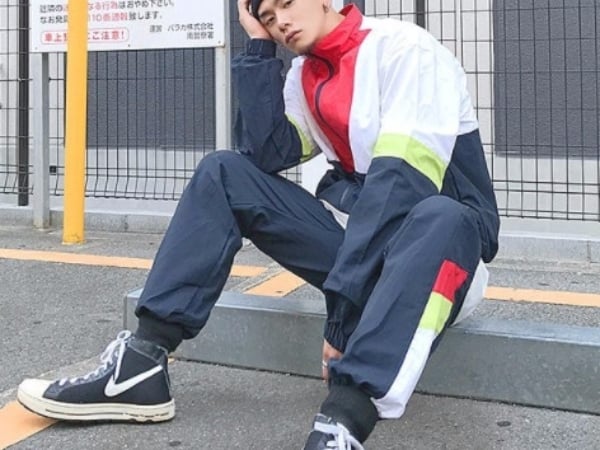青春校服回歸！以前穿到吐的「運動夾克」現竟成為最強穿搭單品？