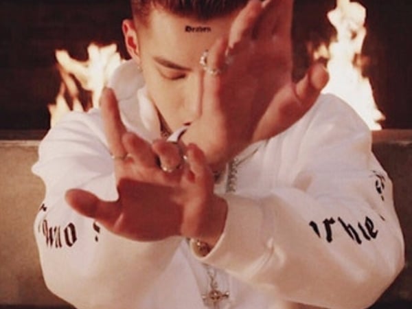 展現「壞男」本色? 吳亦凡與 Travis Scott 合作 〈 Deserve 〉MV 釋出!