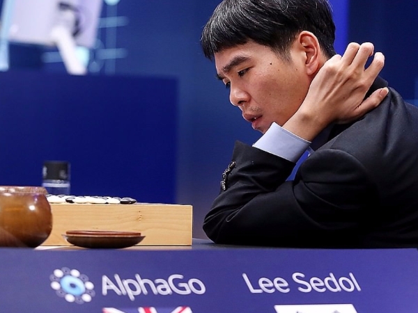 AlphaGo Zero 完勝！驚人自學能力 40 天達到無人類能及的程度