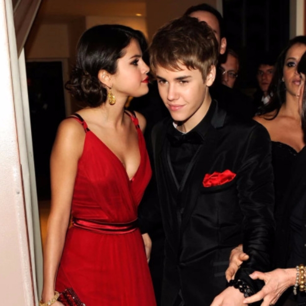 威肯不會吃醋？小賈斯汀再被直擊出入賽琳娜家中　兩人獨處一室互動！