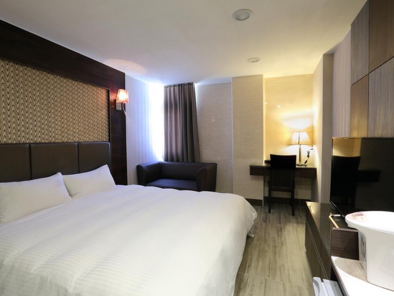 一個人的旅行 南投漸獲青睞  Hotels.com 公佈 2017 獨自旅行新興城市 光棍節限時優惠製造機  想省多少自己製造