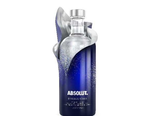 揭開夜晚的無限可能 ABSOLUT UNCOVER 冬季限量瓶魅力登台