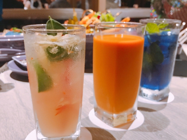 不用跑泰國！曼谷必吃泰式料理「NARA Thai Cuisine」來台 人氣調酒竟是＂酸辣湯＂？