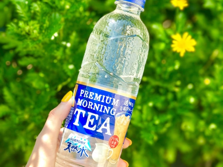 會想動手做嗎？IG 爆紅「透明奶茶」製作方法大公開　網友：看完更反胃...