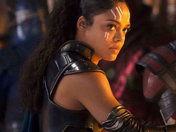 《雷神索爾 3》「女武神」又帥又正！關於 Tessa Thompson 不可不知的 5 件事