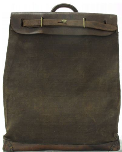 對於 LOUIS VUITTON 的了解，你只停在 LOUIS VUITTON X Supreme？ 想裝時尚咖，快來惡補一下！