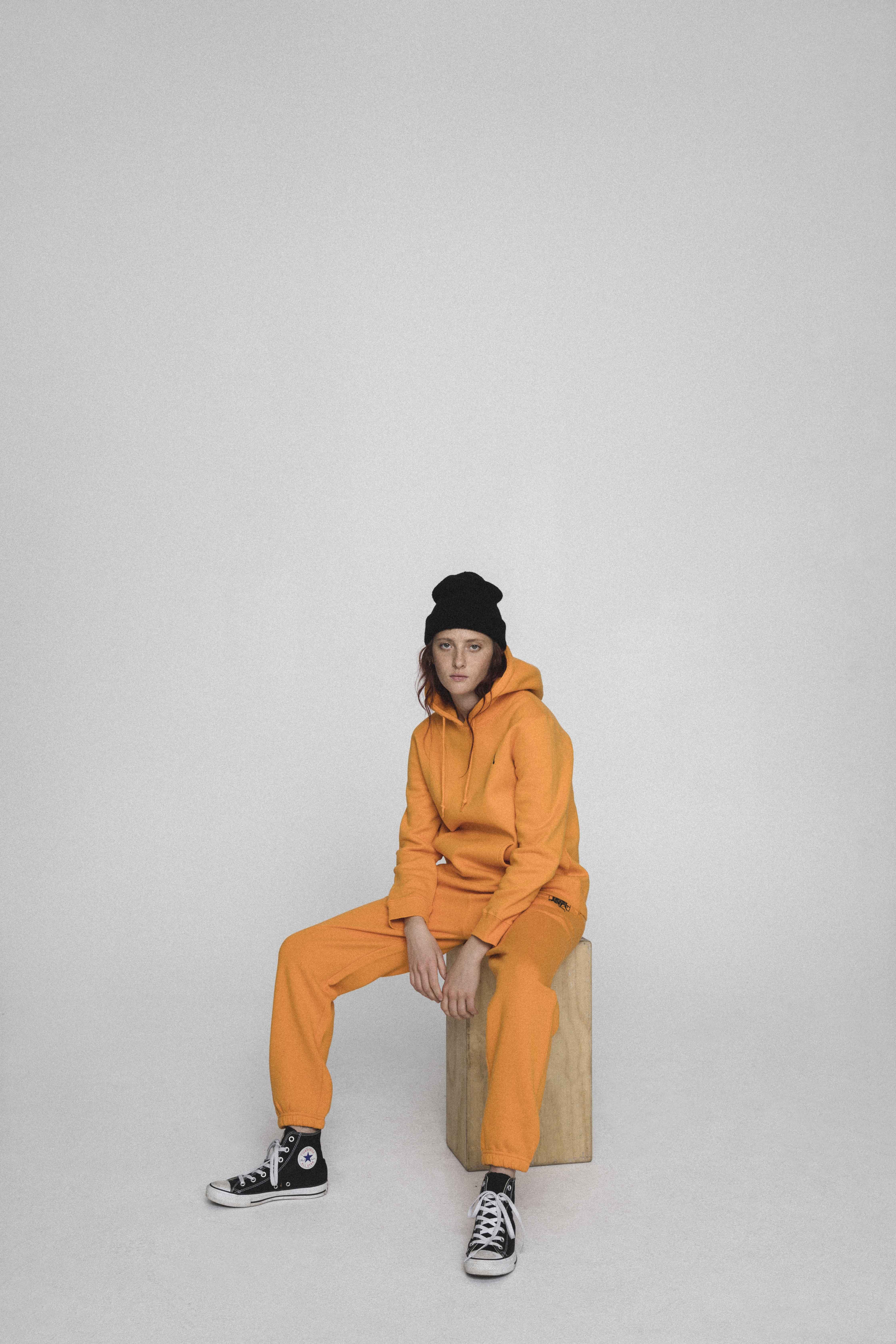 STÜSSY WOMEN HOLIDAY 2017