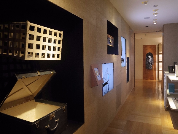 星光熠熠!LV Building 全新開幕 獨家展出「張艾嘉導演訂製旅行箱」!