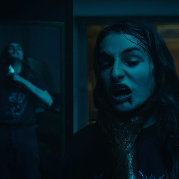 【牲夜食堂】西班牙驚悚電影《靈蝕》大玩《錄到鬼》經典「公寓恐怖」　日蝕合一成駭人現象？