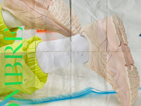 IG 潮人都在玩的跳色風，搭上全新「漸層款」ASICSTIGER氣場瞬間狂飆！