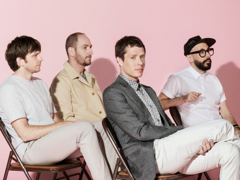 花了 567 台影印機打造！另類搖滾樂團「OK Go」最新 MV〈Obession〉再創爆炸性視覺饗宴！