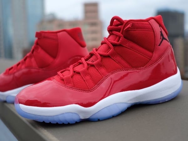 【鞋餓份子】聖誕禮物非它莫屬!Air Jordan 11 & 32「Win Like'96」搶先看