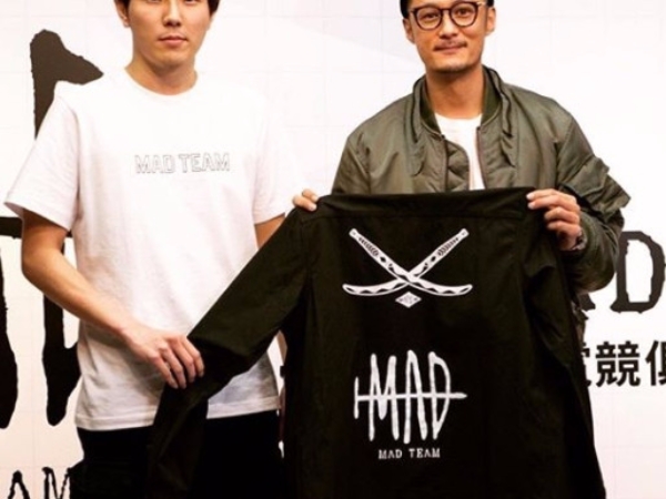 〔玩跨子弟〕余文樂宣布成立台灣電競團隊 「MAD TEAM」！旗下選手穿搭大走硬派軍裝風格