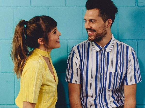 出事了！英國雙人組 OH WONDER 將來台演出，「漂浮系」歌曲療癒城市人心