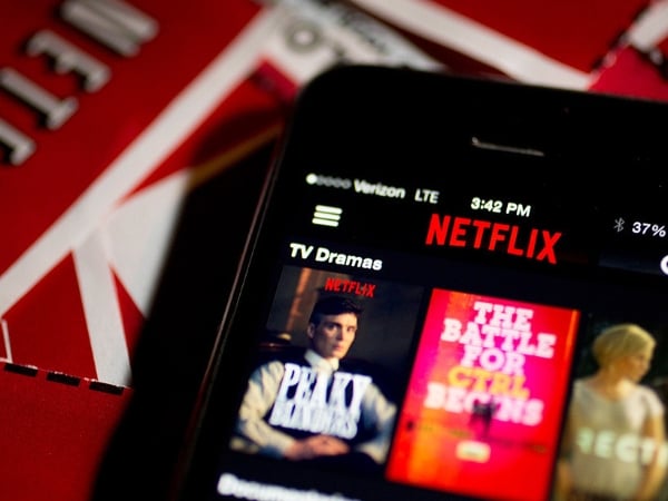 煲劇竟然會引起外遇？看看 Netflix 今年的劇集排行榜你就明白了！