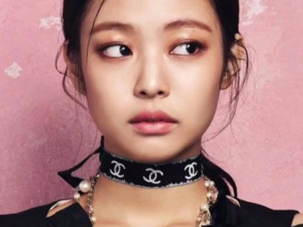 令人費解！BLACKPINK JENNIE 剪 3 萬 GUCCI 襯衫做造型，結果....