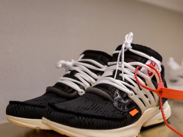 【鞋餓份子】10雙裡面我選它！Nike The Ten Air Presto 開箱