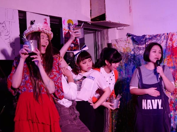 〔2017去死〕跨年你有新玩法！娛樂繪畫空間 The Escape Artist 攜手好好笑女孩展開「落跑藝術家」互動喜劇秀！