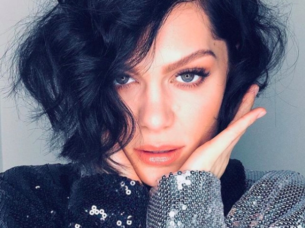 〈Price Tag〉歌手 Jessie J 參加《我是歌手》最新一季,對上 Gai、張韶涵、李聖傑等!