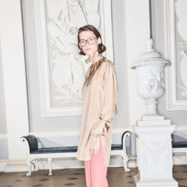 維多利亞品牌使用「瘦竹竿女模」　引網友砲轟：害年輕女孩都想瘦成病態！