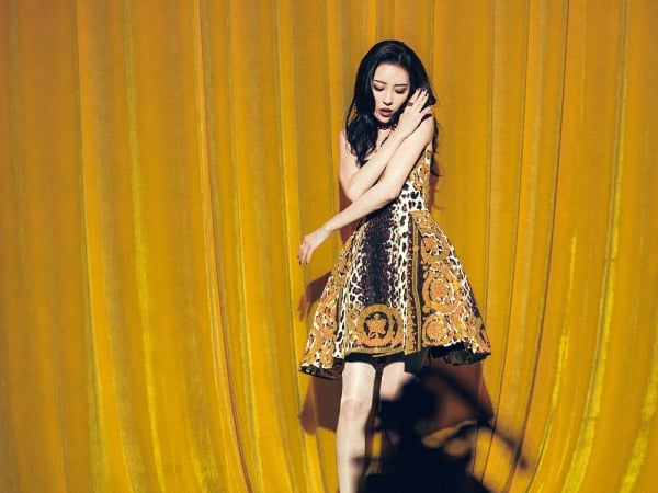 前 Wonder girls 單飛團員宣美發新曲,被質疑抄襲兩首比一比