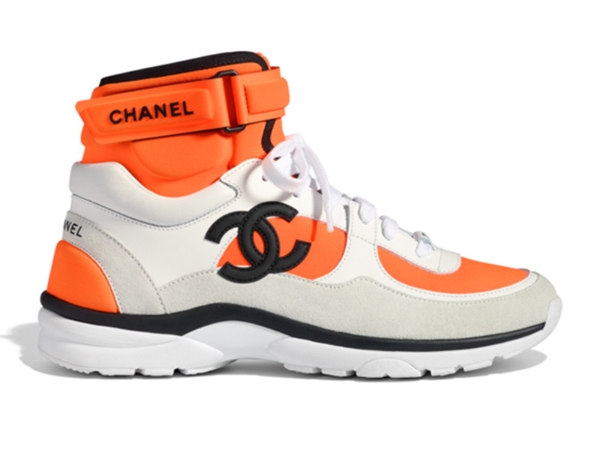 運動也要高貴風？Chanel 推出一系列極致「奢華」運動用品　網友：這價格我都暈了