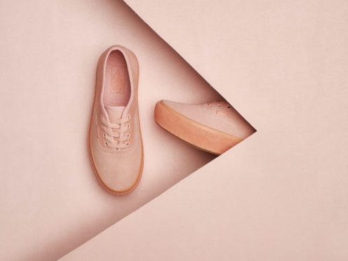 看到 Vans 這新系列「粉彩 Monotone」厚底波鞋，任誰都會一見鍾情！