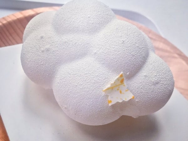 超夢幻！日本東京「雲朵」形狀美味甜點　切開來瞬間更加驚喜！