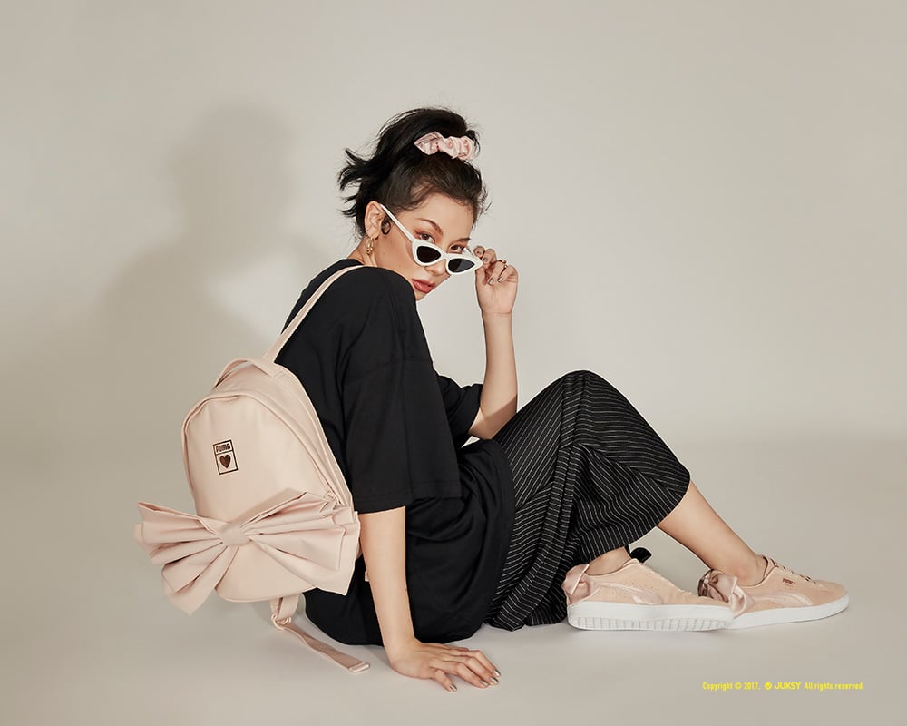 甜美感 OUT!潮流辣媽 Stars Xu 降臨,親授 2 招潮度破錶的「街潮情侶穿搭」