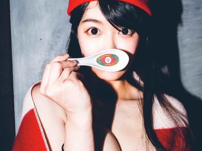 男人都想養的「聖誕巨鹿」！ 寫真女神澀谷由里超大膽竟自爆是「女暴露狂」！