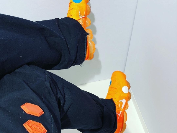Virgil Abloh 搶先上腳！ Off-White™ x Nike Mercurial Vapormax Hybrid 世界盃聯名鞋款曝光！