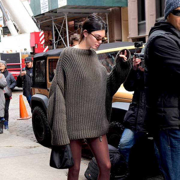 179 公分超模 Kendall Jenner 秀纖細長腿　oversize 私服穿搭跑紐約時裝周！