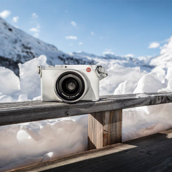 「白色控」一看愛上！Leica x Iouri Podladtchikov 聯手打造 Leica Q 「皓雪」特別版！