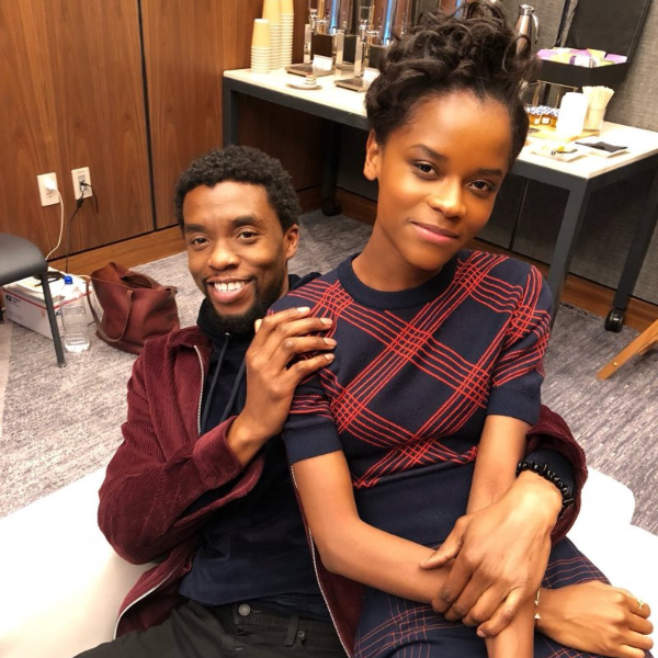 《黑豹》女性特殊部隊 Dora Milaje 演員拍戲空檔也嘻哈，搭配 B BOX 超帥！