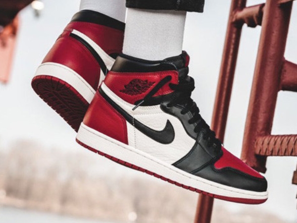 南京之亂！Air Jordan  Bred Toe 再度引發排鞋現場衝突事件