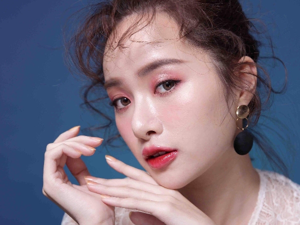 MAYBELLINE 推出「 8 色超好駕馭金屬唇」！ 1 支 5 用超省！
