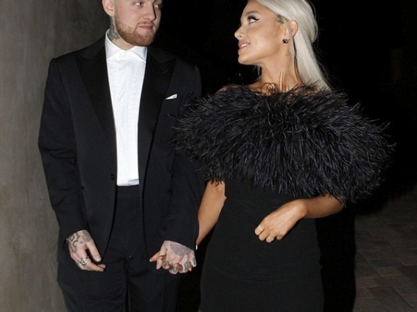 亞莉安娜久違露面盛裝到奧斯卡跑趴　與男友 Mac Miller 交往 1 年半依然甜蜜！