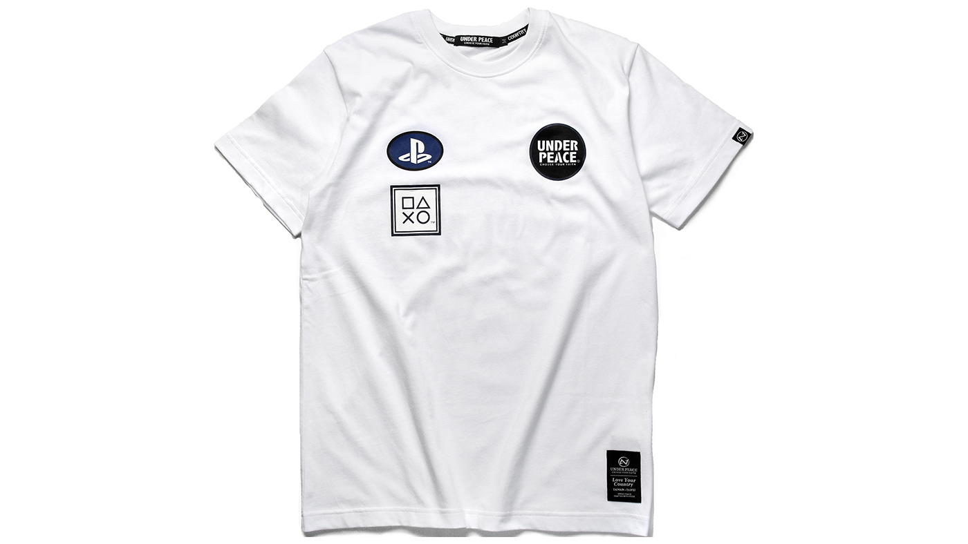 打破他們印象！PlayStation® 不玩遊戲玩潮流　Logo T、教練外套竟超吸睛！