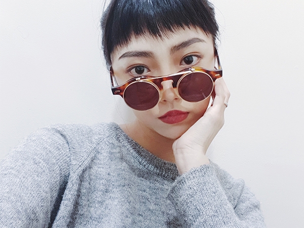 多了金屬光就是比妳潮一點！林萱、李柔的「惹火度 UP」小心機就藏在這支裡～