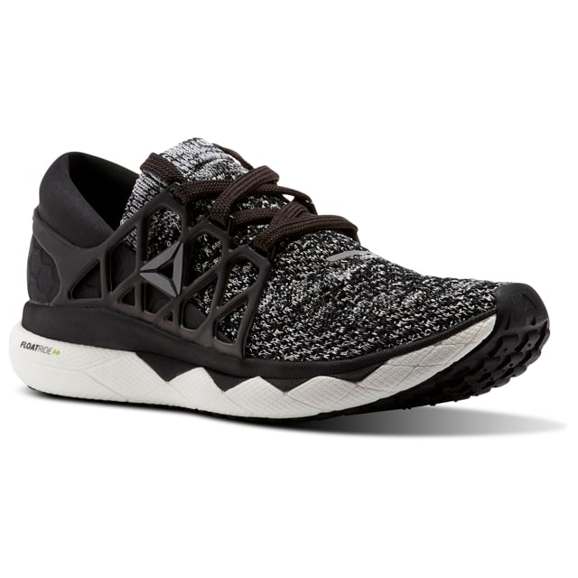 即刻體驗能量流動的每一步！Reebok獨家太空科技跑鞋 FLOATRIDE RS全新樣貌登場