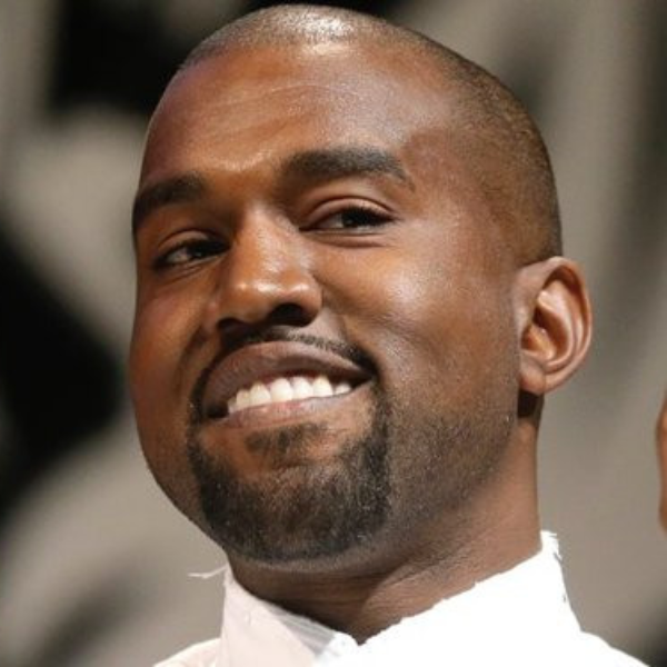 特斯拉創辦人也受肯爺啟發！Elon Musk 表示「這個信念，讓肯爺有了今天的地位」