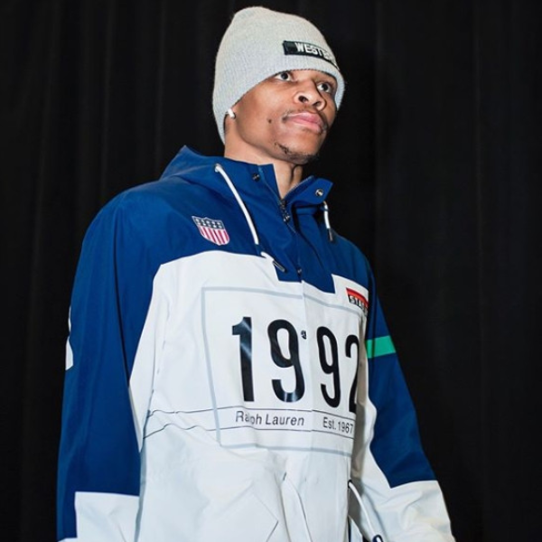 球員通道秀穿搭！Westbrook 著用去年爆款神鞋客場挑戰暴龍隊