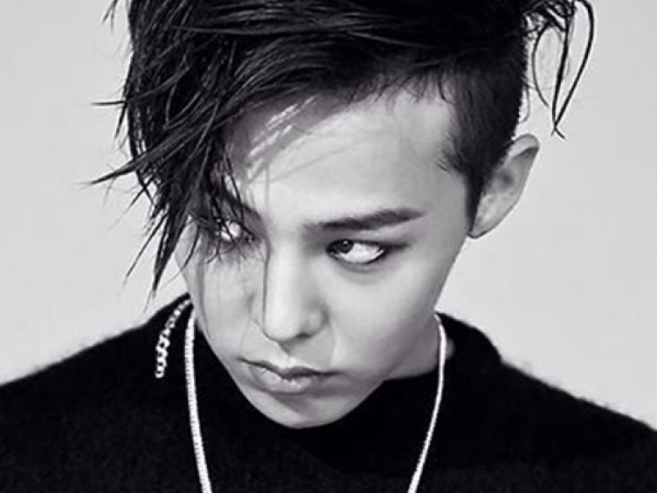 受傷了？GD 當兵「腳綁護套照」曝光，粉絲好心疼！
